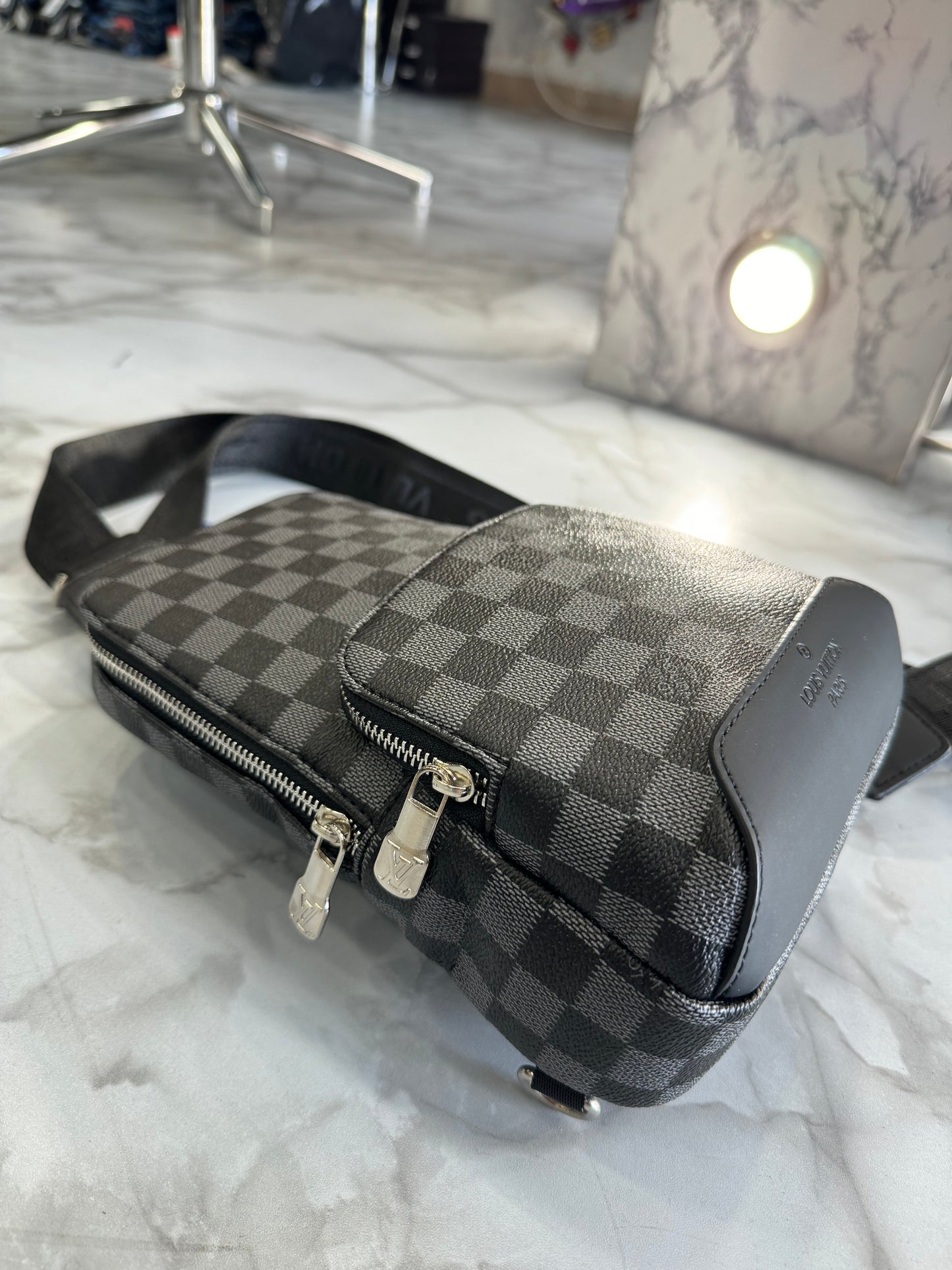 ΤΣΑΝΤΑΚΙ - LV BF