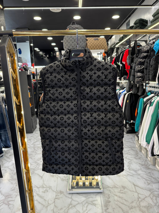 LOUIS VUITTON - ΑΜΑΝΙΚΟ ΜΠΟΥΦΑΝ 2026