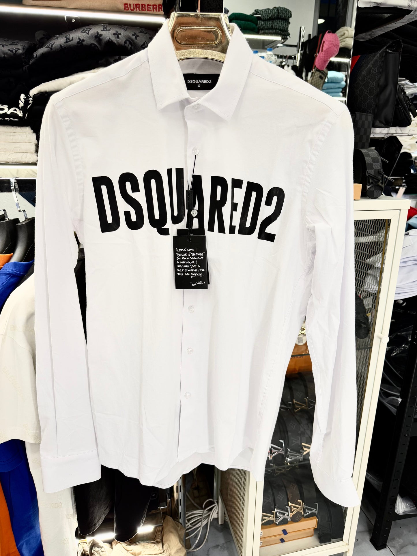 ΠΟΥΚΑΜΙΣΟ - DSQ2