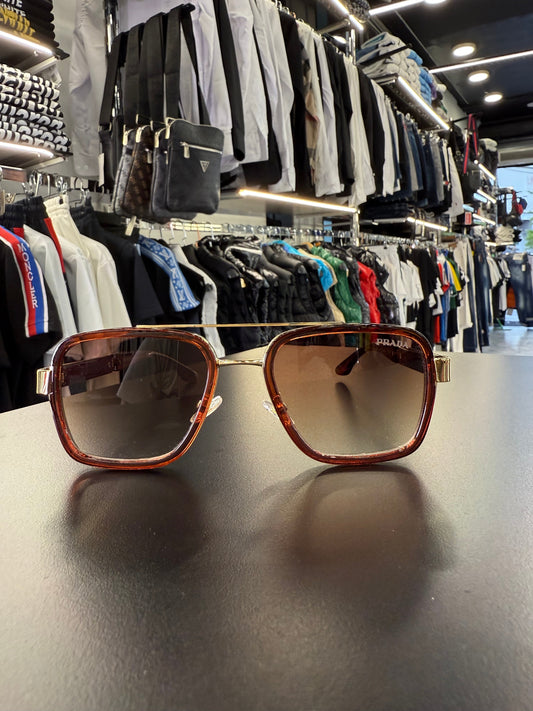 ΓΥΑΛΙΑ ΗΛΙΟΥ - PRADA