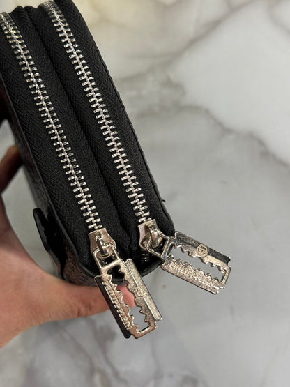 ΠΟΡΤΟΦΟΛΙ - PHILLIP PLEIN