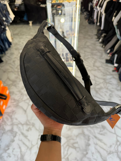 ΤΣΑΝΤΑΚΙ - LV BF