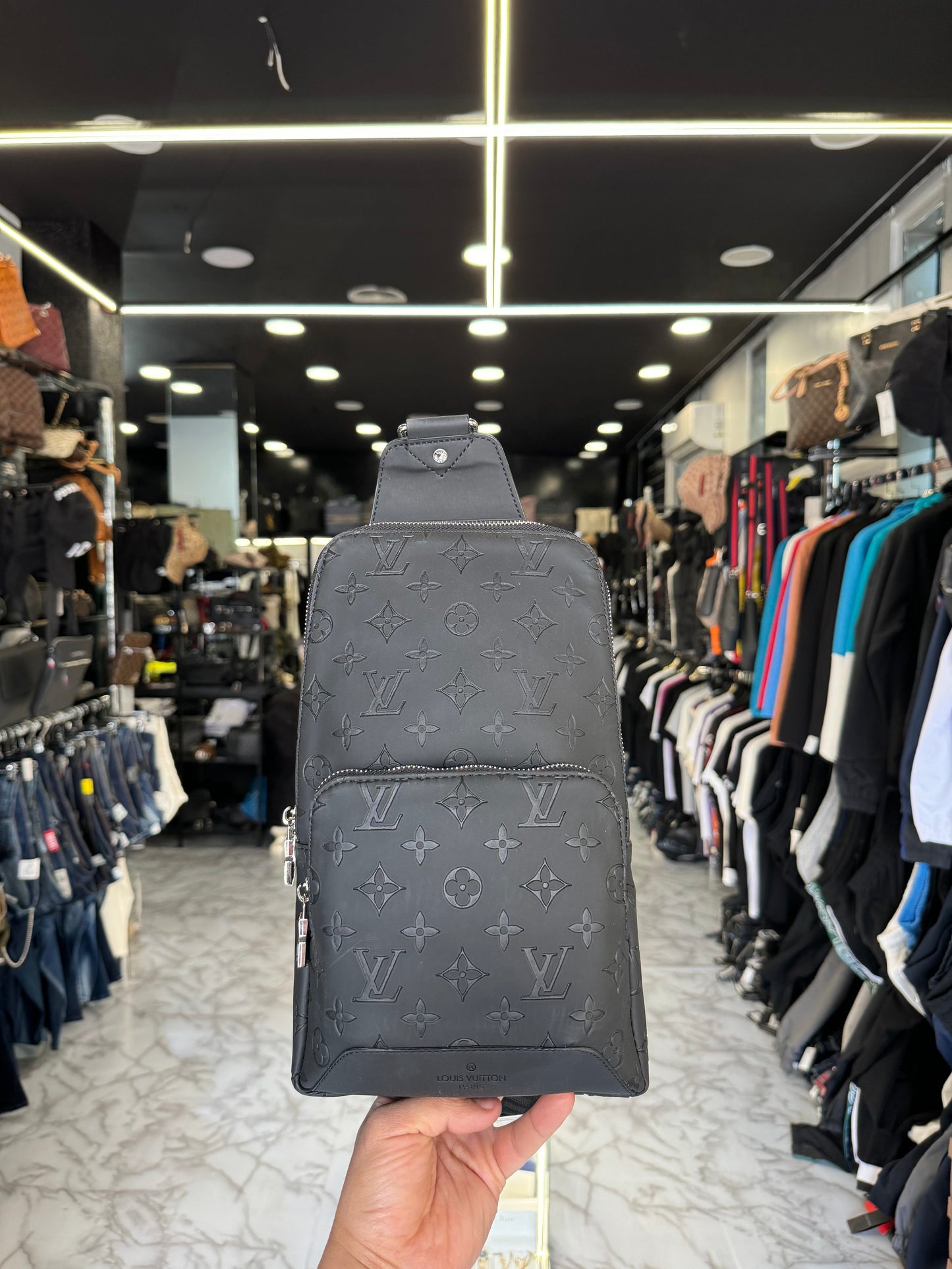 ΤΣΑΝΤΑΚΙ - LV